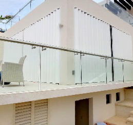 Fabrica de Cortinas Anticiclonicas del Mayab Tel 9992758431